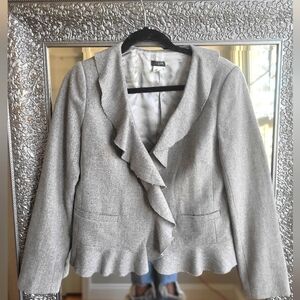 J Crew Raw Edge Wool Blazer. Gray Ruffled.‎ Size 6